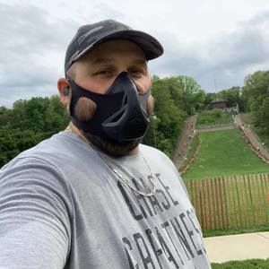 Meet your Posher, Domonic